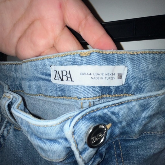 Zara jeans - Picture 2 of 4